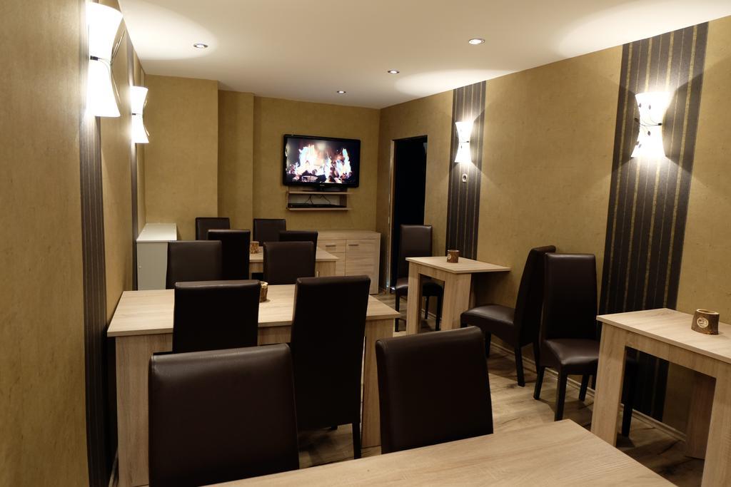 Hotel Zum Weissen Ross Winsen  Ngoại thất bức ảnh