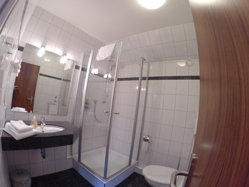 Hotel Zum Weissen Ross Winsen  Ngoại thất bức ảnh